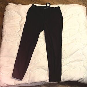 Cuts AO jogger size Med